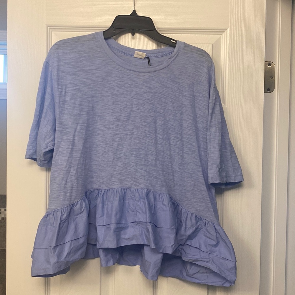 Vintage top. Size XS. In great used condition.